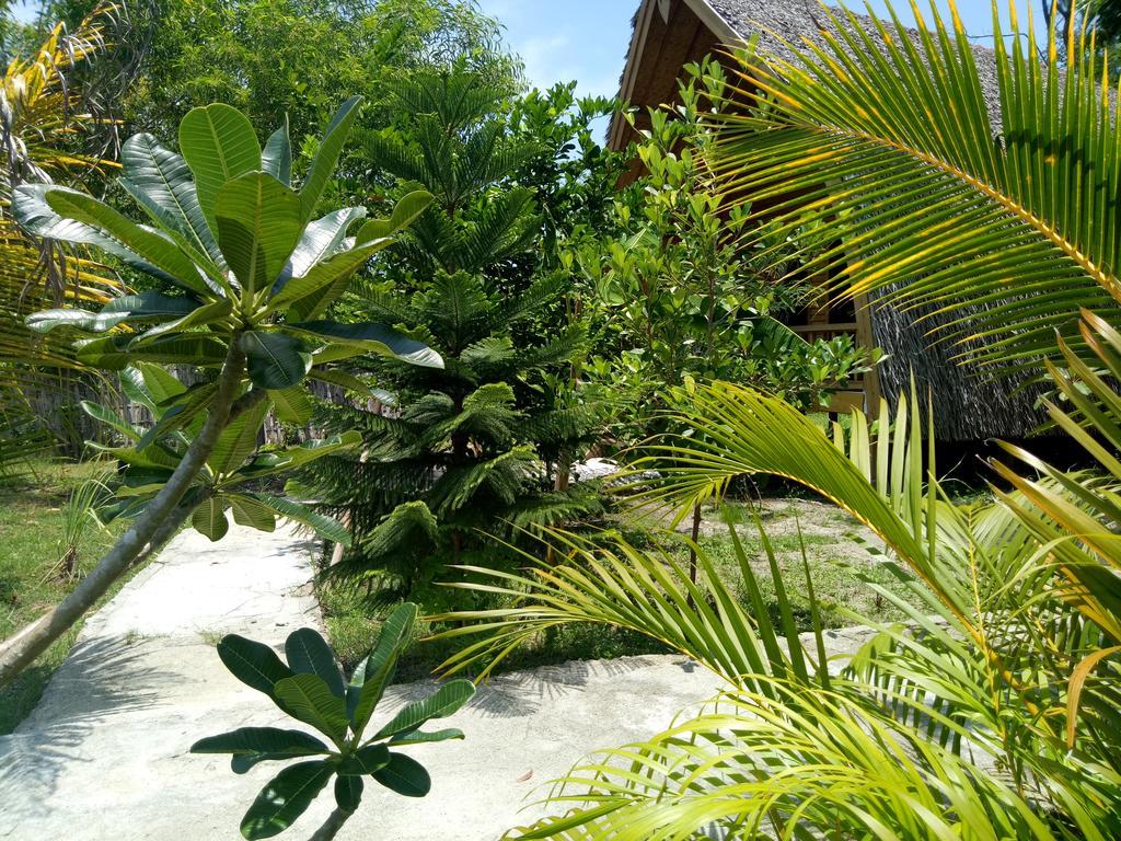 Rose Bungalow Ξενοδοχείο Pemenang Εξωτερικό φωτογραφία