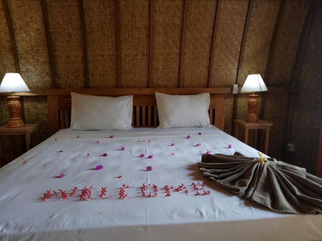 Rose Bungalow Ξενοδοχείο Pemenang Εξωτερικό φωτογραφία