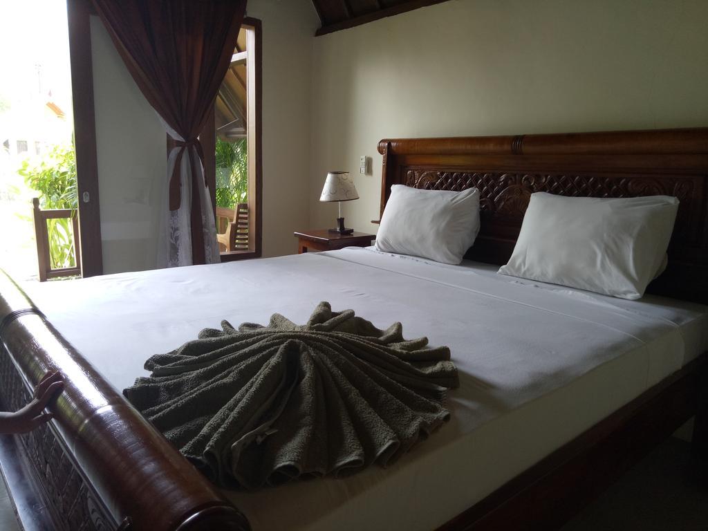 Rose Bungalow Ξενοδοχείο Pemenang Εξωτερικό φωτογραφία