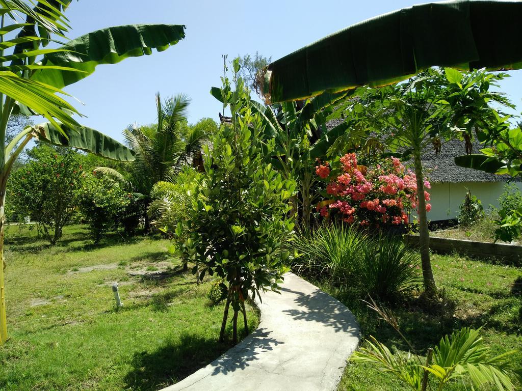 Rose Bungalow Ξενοδοχείο Pemenang Εξωτερικό φωτογραφία