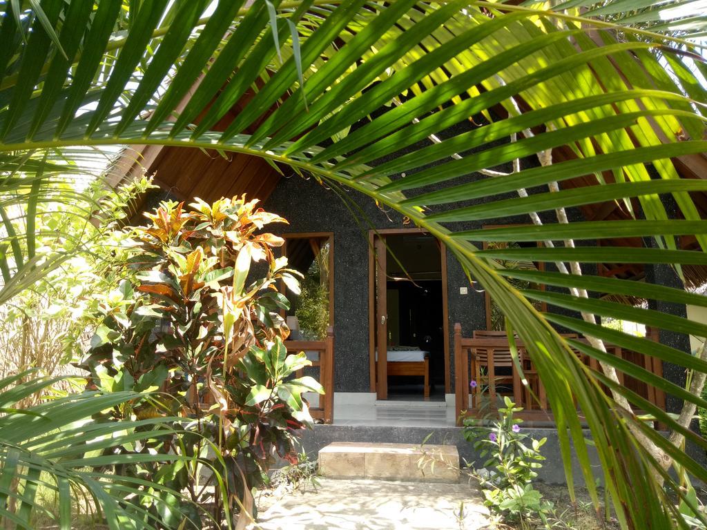Rose Bungalow Ξενοδοχείο Pemenang Εξωτερικό φωτογραφία