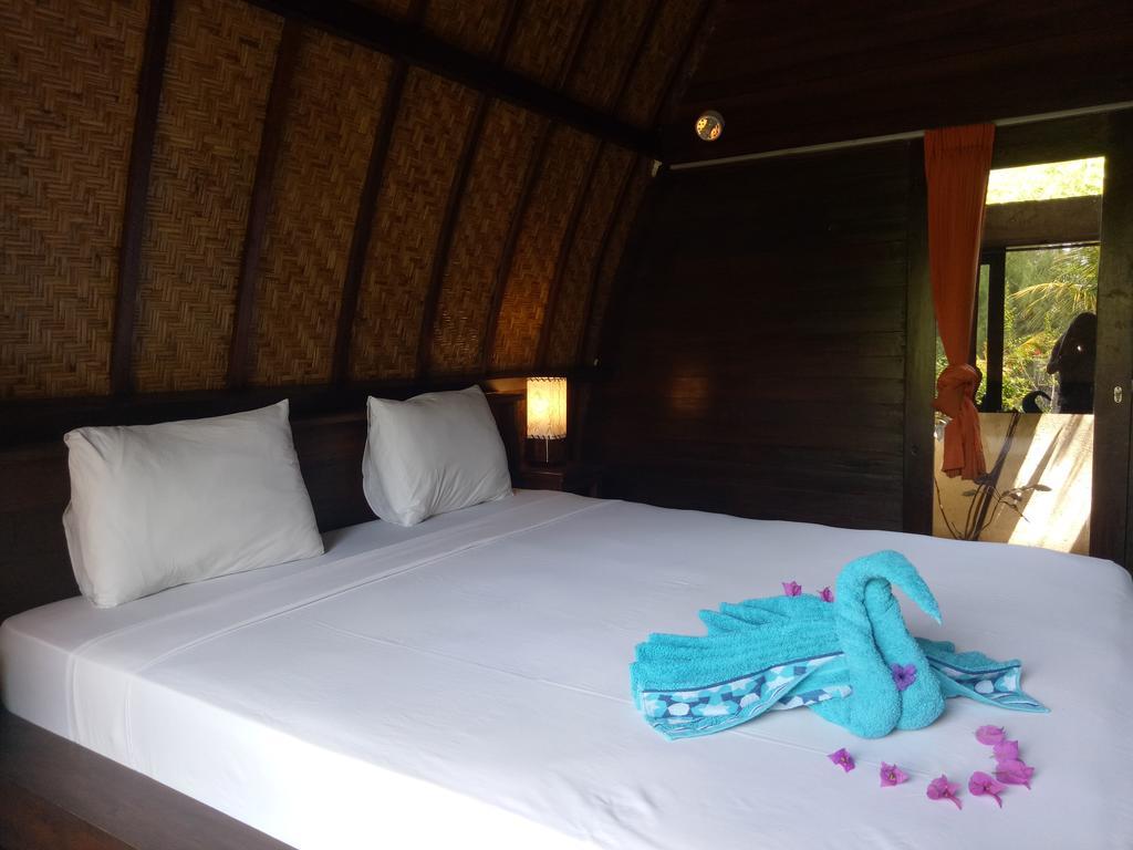 Rose Bungalow Ξενοδοχείο Pemenang Εξωτερικό φωτογραφία