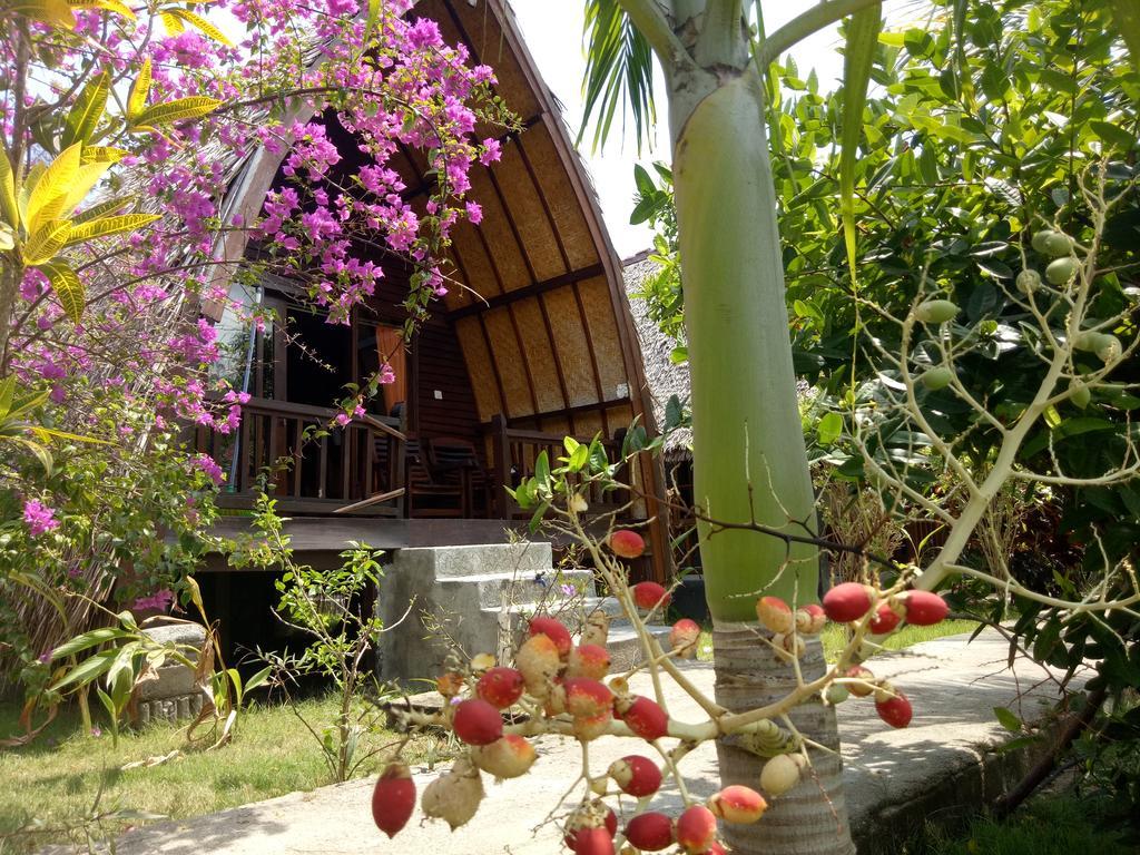 Rose Bungalow Ξενοδοχείο Pemenang Εξωτερικό φωτογραφία